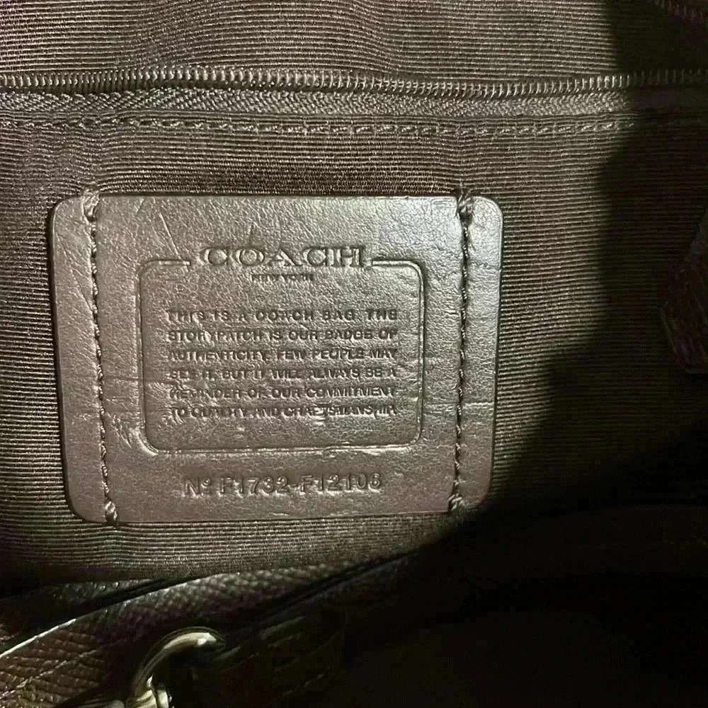 Coach Ruby Crossbody (Reversible) - Picture 6 of 11